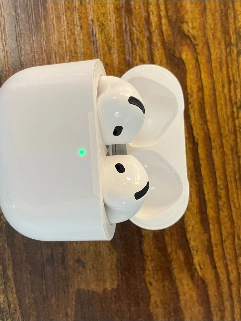Apple AirPods (3rd Generation) with Lightening Charging Case